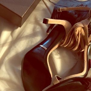 Gucci Becky Gladiator sandals